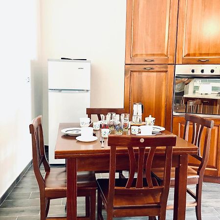 Casa Di Ale & Frank Appartement Salerno Buitenkant foto
