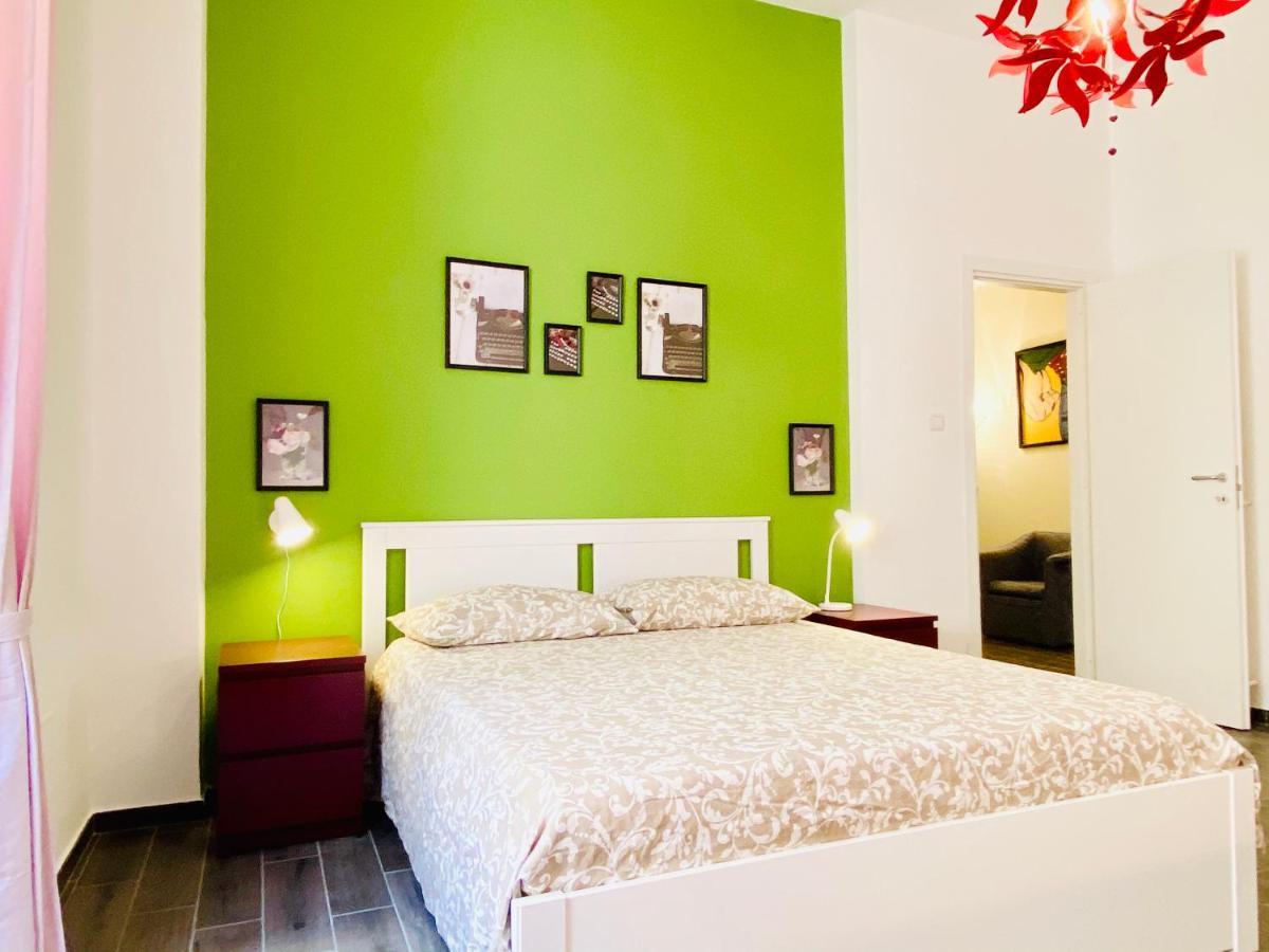 Casa Di Ale & Frank Appartement Salerno Buitenkant foto