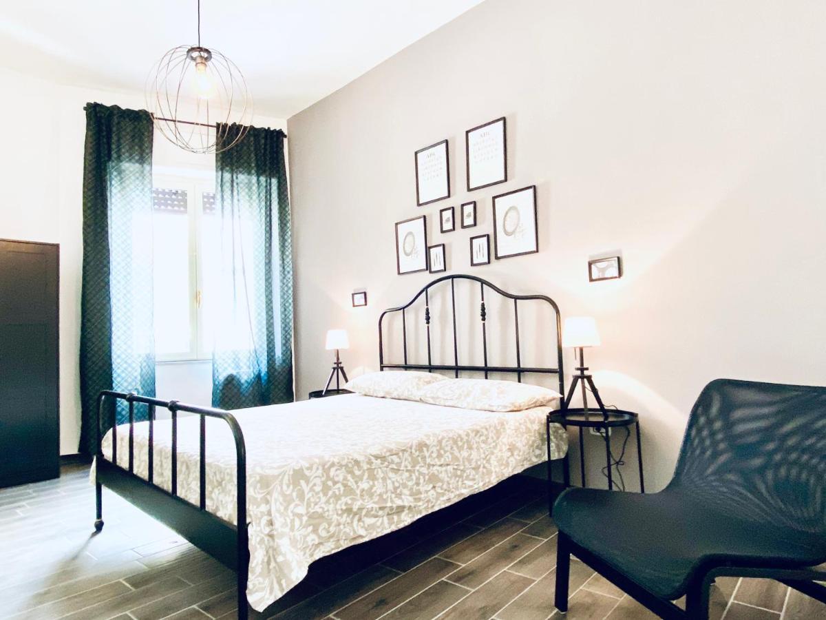 Casa Di Ale & Frank Appartement Salerno Buitenkant foto